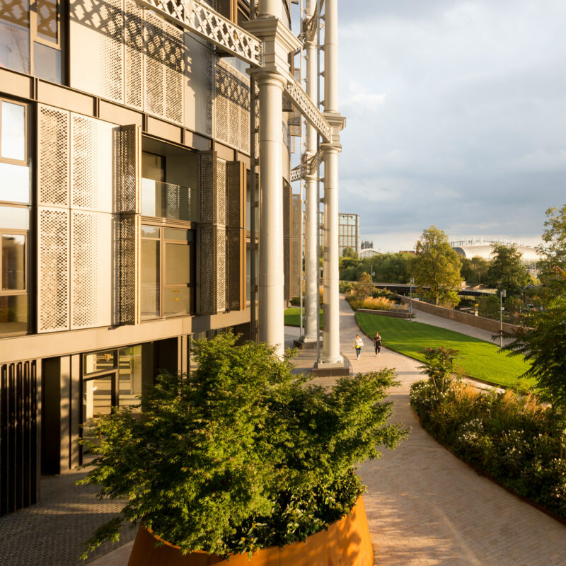 Heritage and architecture combine in this iconic building with views across London from its unique position in the heart of King’s Cross.